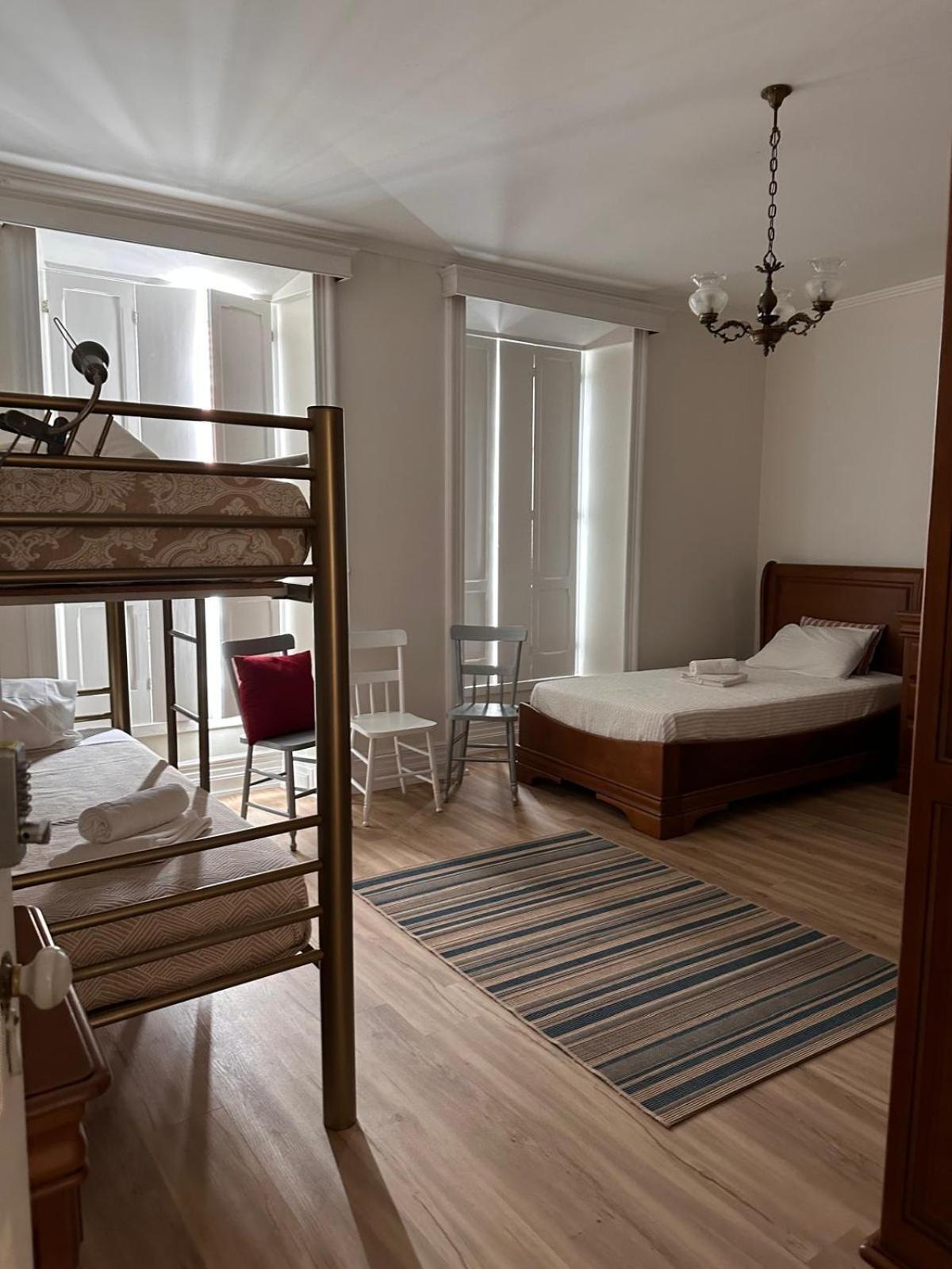 Azor International Hostel Ponta Delgada Eksteriør billede
